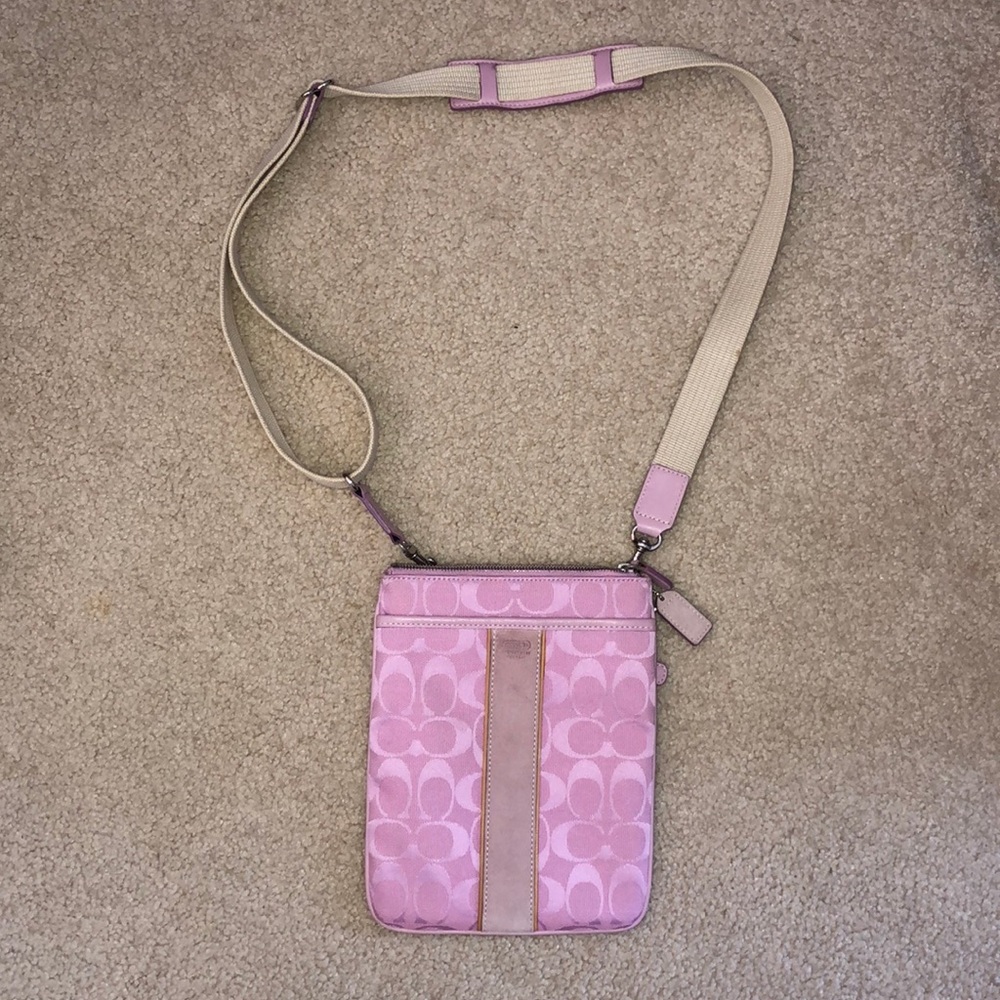 Authentic Coach crossbody